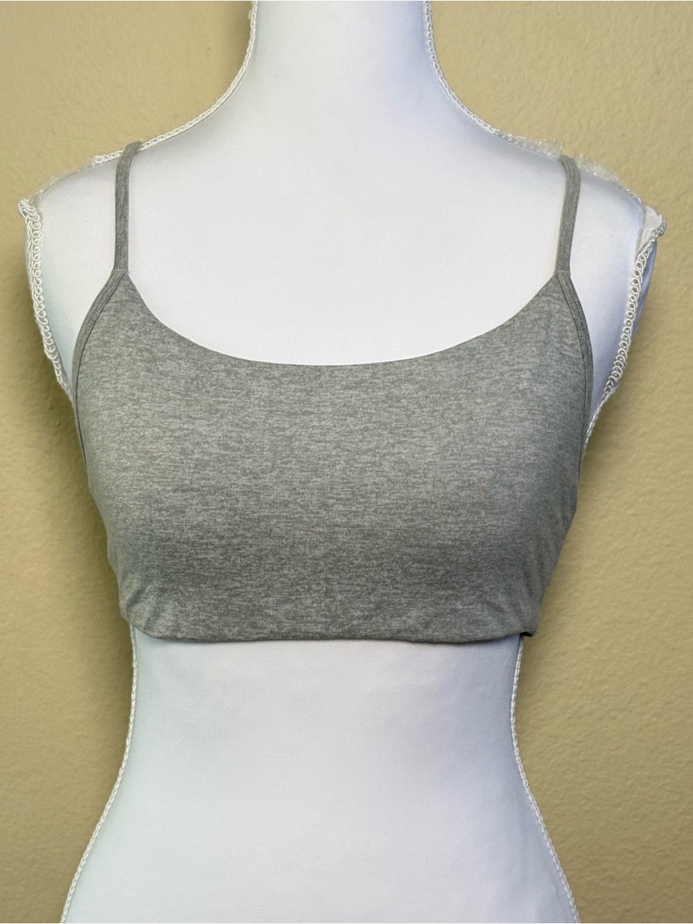 VUORI Halo Essential Sports Bra | Gray Heather Size Small